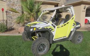  Polaris RZR 800S