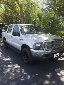  Ford Excursion XLT Sport Utility 4-Door