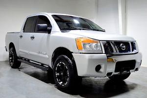  Nissan Titan SE 4x4