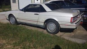  Cadillac Allante