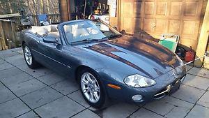  Jaguar XK8 LEATHER