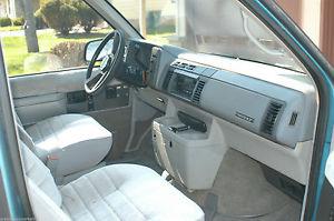  Chevrolet Astro Luxury Touring
