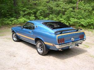  Ford Mustang Mach 1