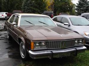  Oldsmobile Ninety-Eight -