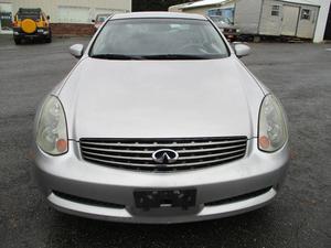  Infiniti G35 - 2dr Coupe w/Leather