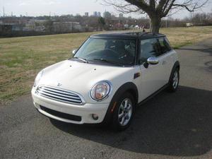  MINI Cooper - 2dr Hatchback