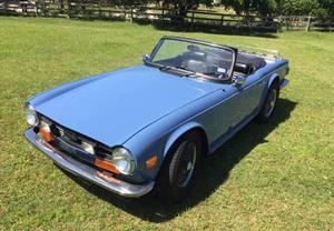  Triumph TR6 -