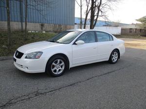  Nissan Altima dr Sedan