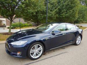  Tesla Model S - 4dr Liftback (60 kWh)