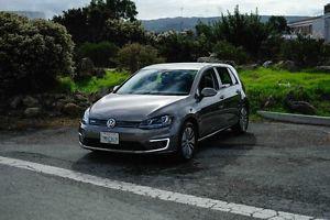  Volkswagen e-Golf SEL Premium