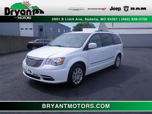  Chrysler Town and Country Touring - Touring 4dr