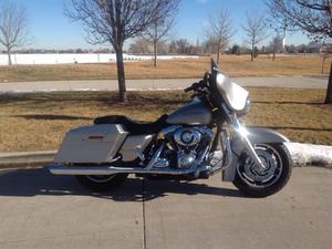  Harley-Davidson FLHX STREET GLIDE in Windsor, CO