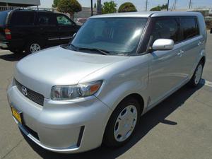  Scion xB -