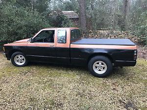  GMC Other Base Standard Extended Cab Pickup 2-Door
