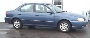  Kia Spectra -