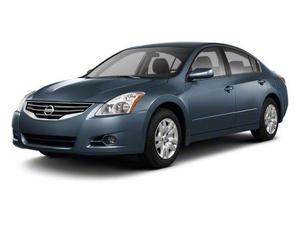  Nissan Altima -