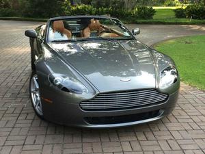  Aston Martin V8 Vantage Roadster - Roadster 2dr