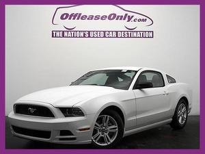  Ford Mustang - V6 Coupe RWD