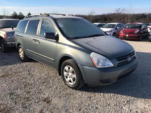  Kia Sedona -