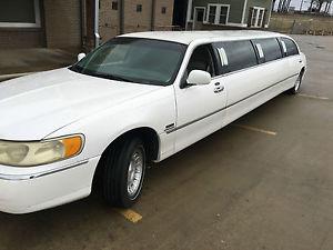  Lincoln Town Car Gret
