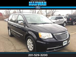  Chrysler Town & Country Touring-L in Mahwah, NJ