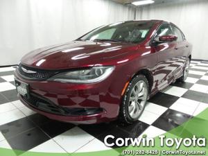  Chrysler 200 S - S 4dr Sedan