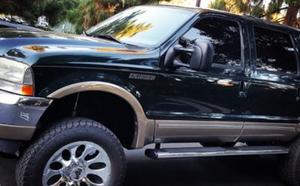  Ford Excursion