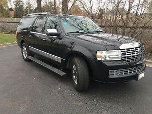  Lincoln Navigator L Sport Utility 4-Door