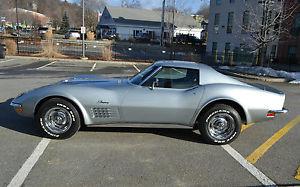  Chevrolet Corvette LT1
