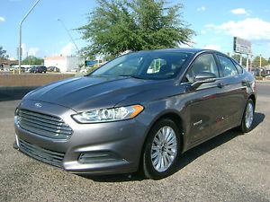  Ford Fusion SE Hybrid Sedan 4-Door