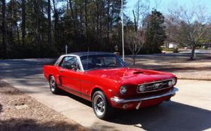  Ford Mustang 2 Dr Coupe Hardtop