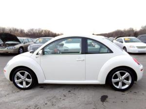  Volkswagen New Beetle Triple White - Triple White 2dr