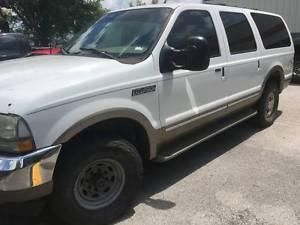  Ford Excursion Grey Brown