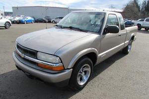  Chevrolet S-10 in Coos Bay, OR