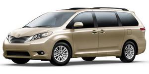  Toyota Sienna XLE 7-Passenger Auto Acc in Milwaukee, WI