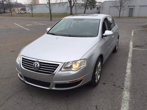  Volkswagen Passat Komfort - Komfort 4dr Sedan 6A