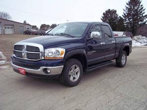  Dodge Ram Pickup  SLT - SLT 4dr Quad Cab 4WD SB