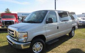  Ford E-Series Wagon E-350 Super Duty XL