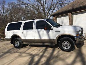  Ford Excursion Lariat