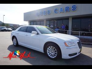  Chrysler 300 Series --