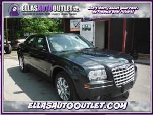  Chrysler 300 Touring - AWD Touring 4dr Sedan