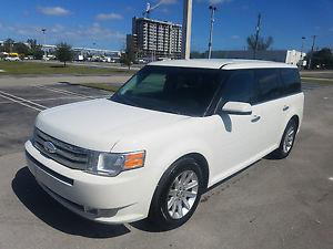  Ford Flex SE Sport Utility 4-Door