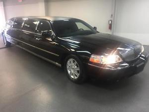  Lincoln Town Car LIMO 100''