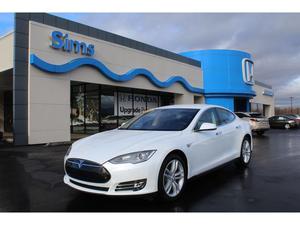  Tesla Model S dr Liftback