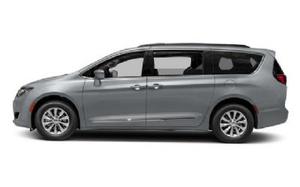  Chrysler Pacifica Touring-L Plus 4DR Mini Van