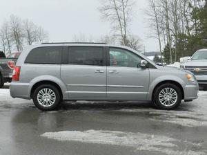  Chrysler Town and Country Touring-L - Touring-L 4dr