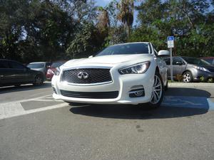  Infiniti Q50 - PREMIUM