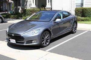  Tesla Model S Performance Plus 4-door Sedan