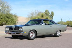  Plymouth Roadrunner -