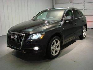  Audi Q5 3.2 quattro Premium Plus - AWD 3.2 quattro